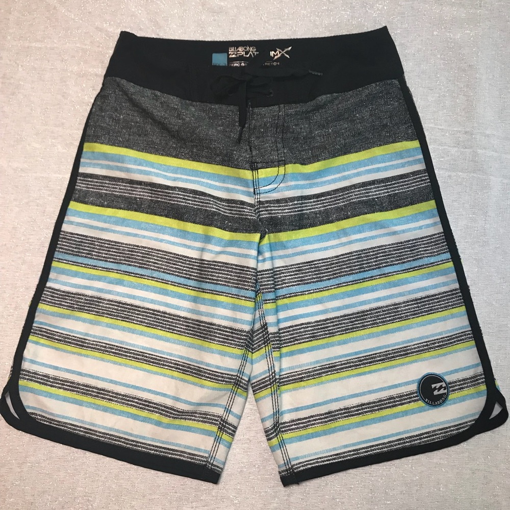Men’s Billabong Swim trunks size 28